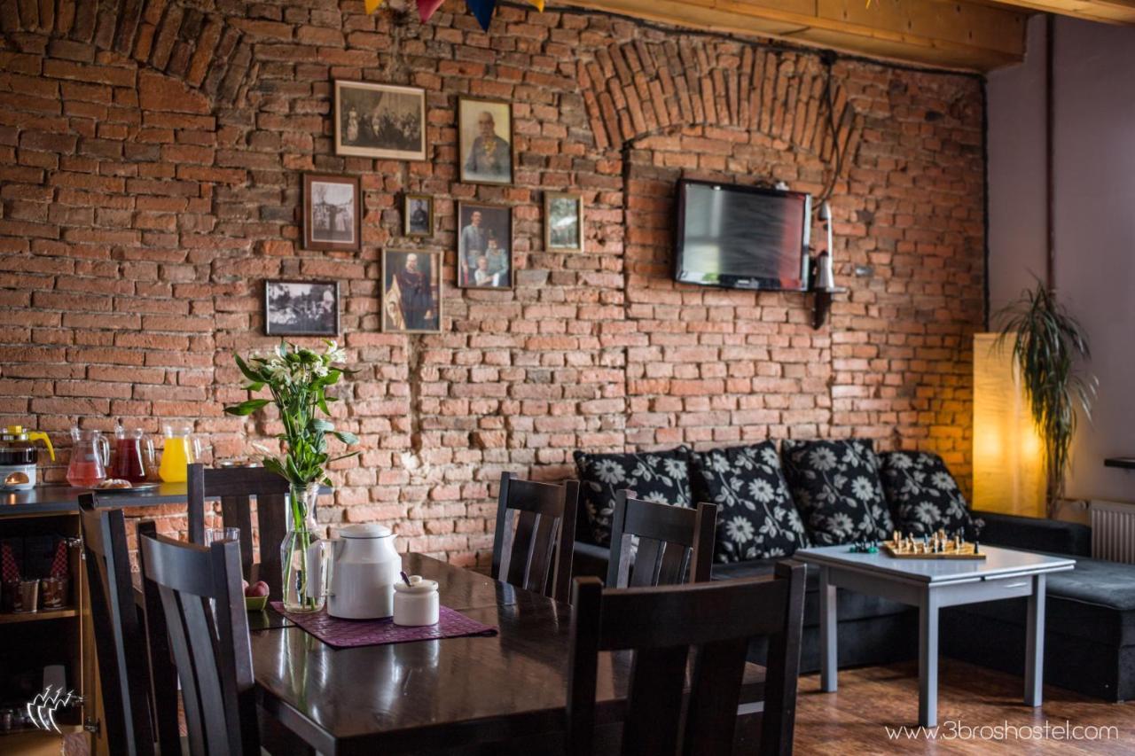 3 Bros' Hostel Cieszyn Cieszyn  Eksteriør bilde